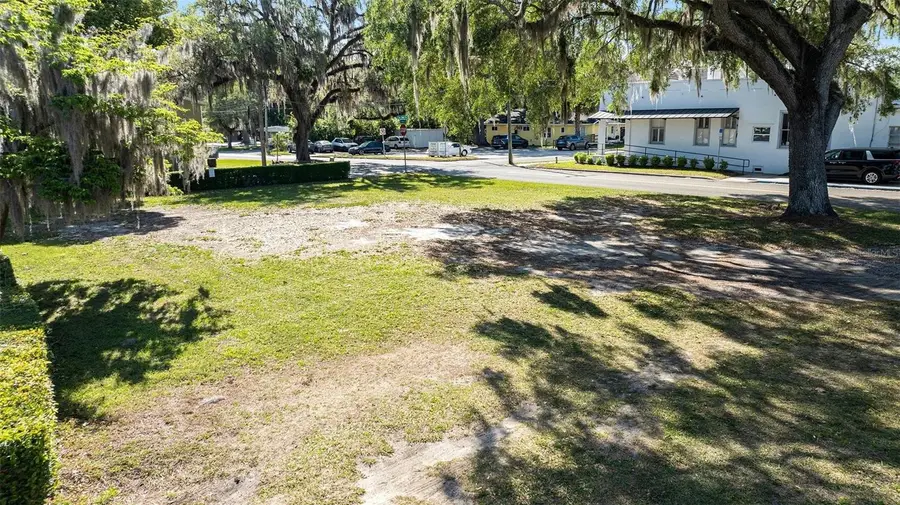 833 NE 28th Street, Ocala, FL 34470 - #2