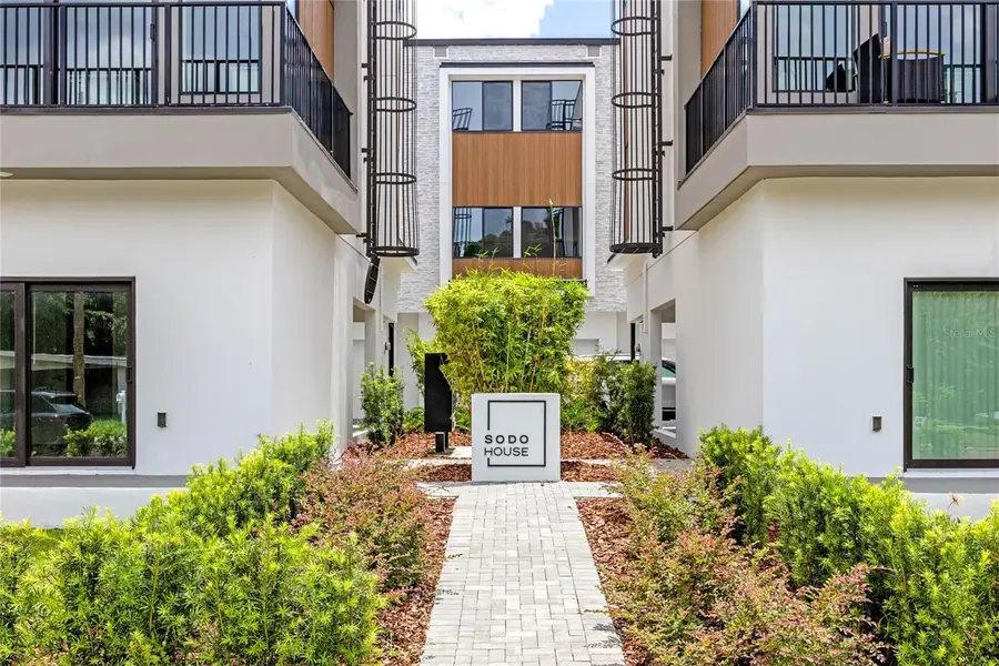 52 W Harding Street #A, Orlando, FL 32806 - #3