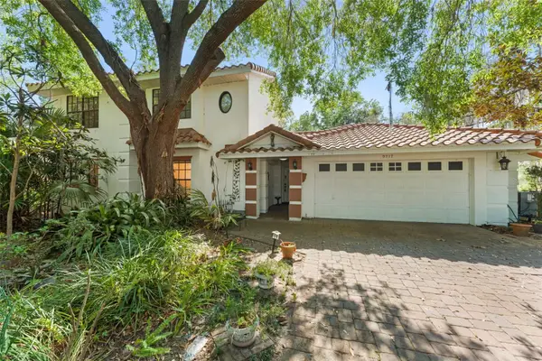 9717 Lake Douglas Place, ORLANDO, FL 32817