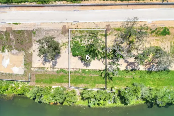 173 Tranquil Mirror Lake Court #Lot 6, CLERMONT, FL 34711