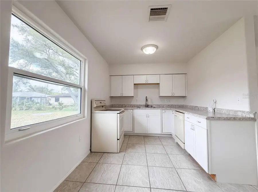 737 Gulf Coast Boulevard, Venice, FL 34285 - #2