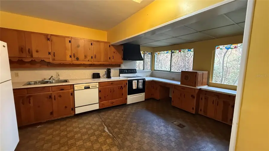 2633 E Compton Street, Orlando, FL 32806 - #2