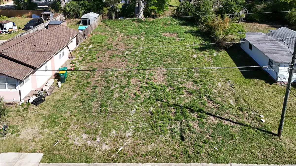 E Hazzard, Eustis, FL 32726 - #1