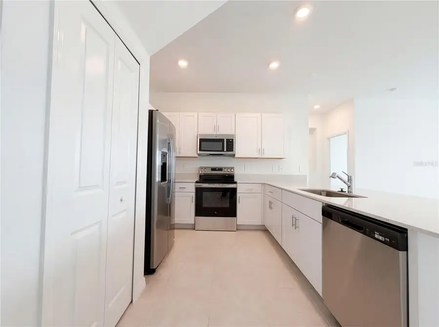 9435 Gulf Shore Terrace, Parrish, FL 34219 - #2