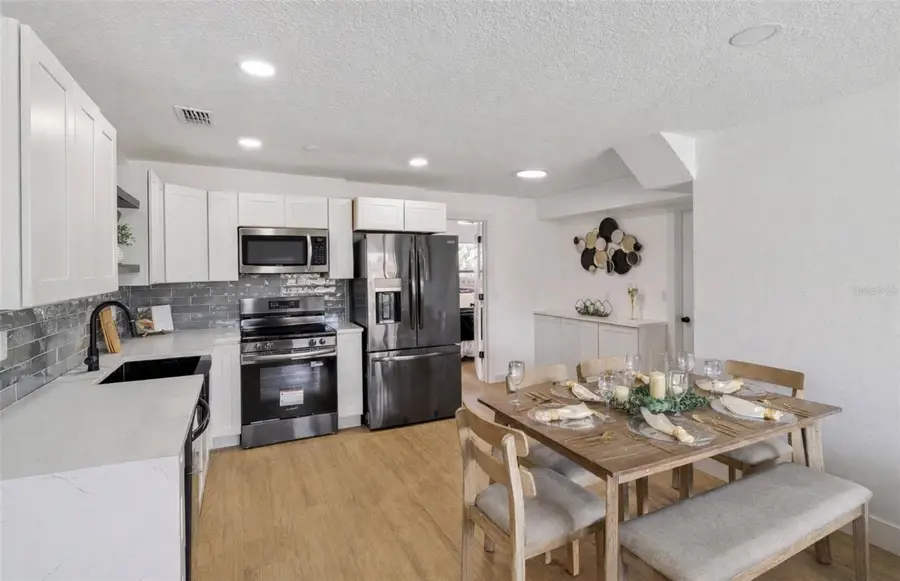 3042 Plummer Circle, Melbourne, FL 32901 - #3