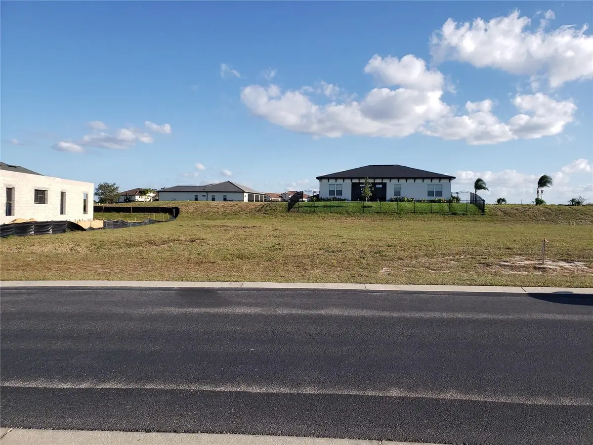 412 Adams View Lane, Auburndale, FL 33823 - #1