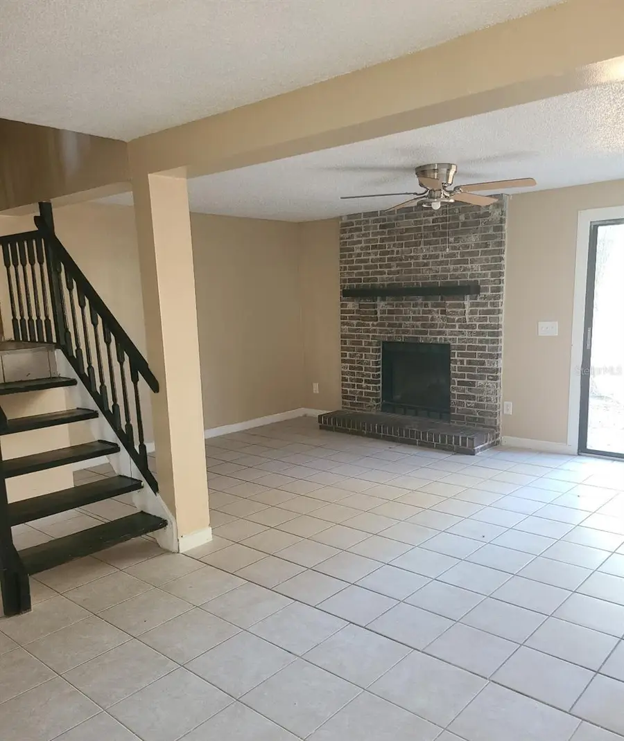 4910 Silver Oaks Village #B, Orlando, FL 32808 - #3