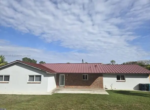 19501 SW 236th Street, HOMESTEAD, FL 33031