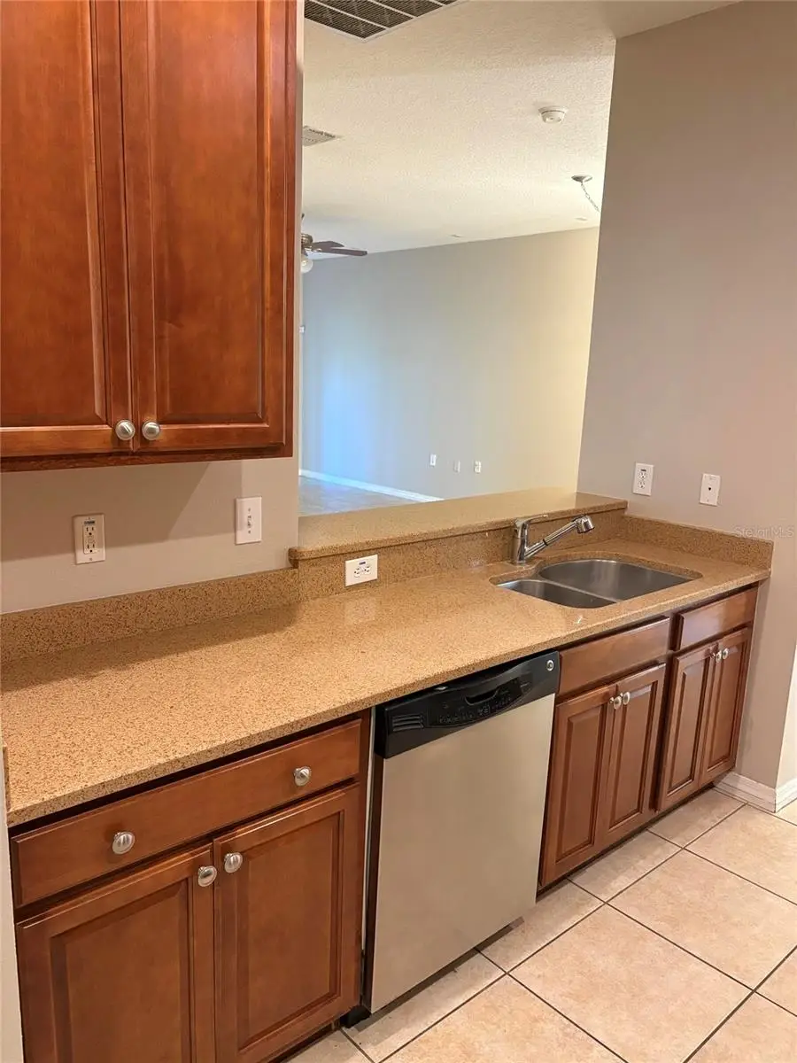 8520 Broken Willow Court, Tampa, FL 33647 - #3