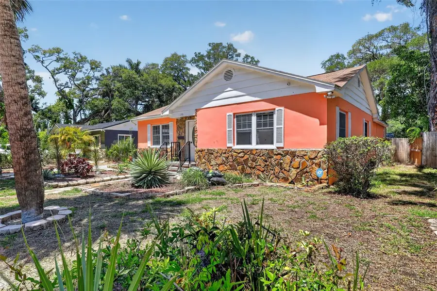 775 28th Avenue S, Saint Petersburg, FL 33705 - #3