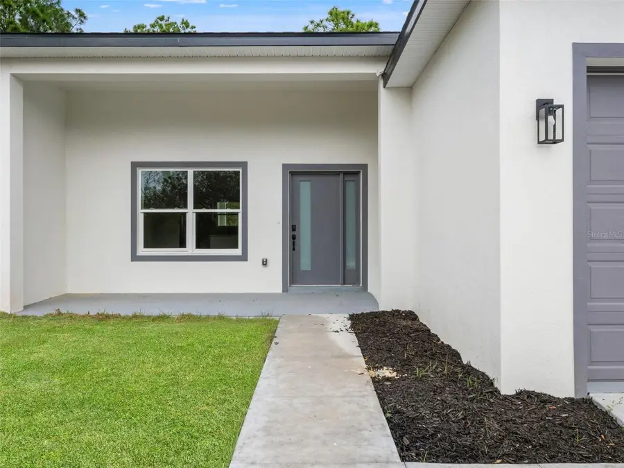 33 Fisher Place, Ocklawaha, FL 32179 - #3