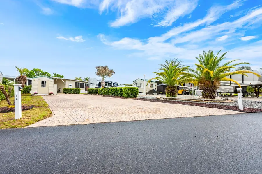 2410 Limewood Avenue #304, Clermont, FL 34714 - #2