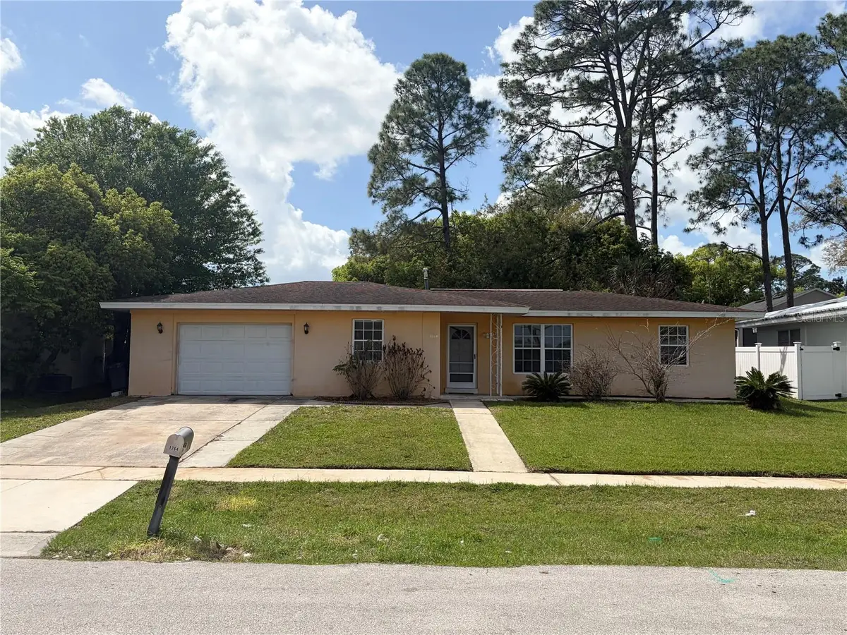 1264 Fieldstone Avenue, Deltona, FL 32725 - #1