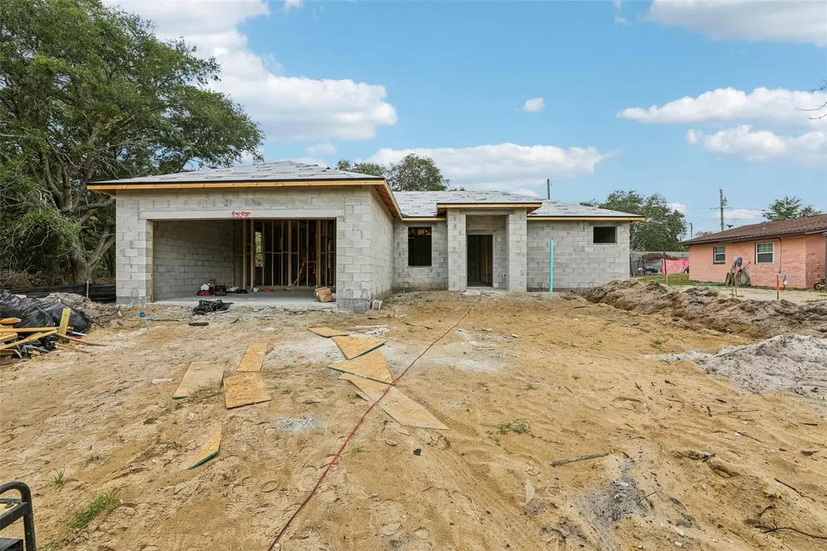 222 Florida Avenue, Dundee, FL 33838 - #1