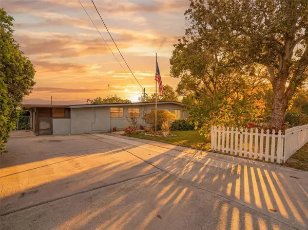 935 N Florida Avenue, DELAND, FL 32720