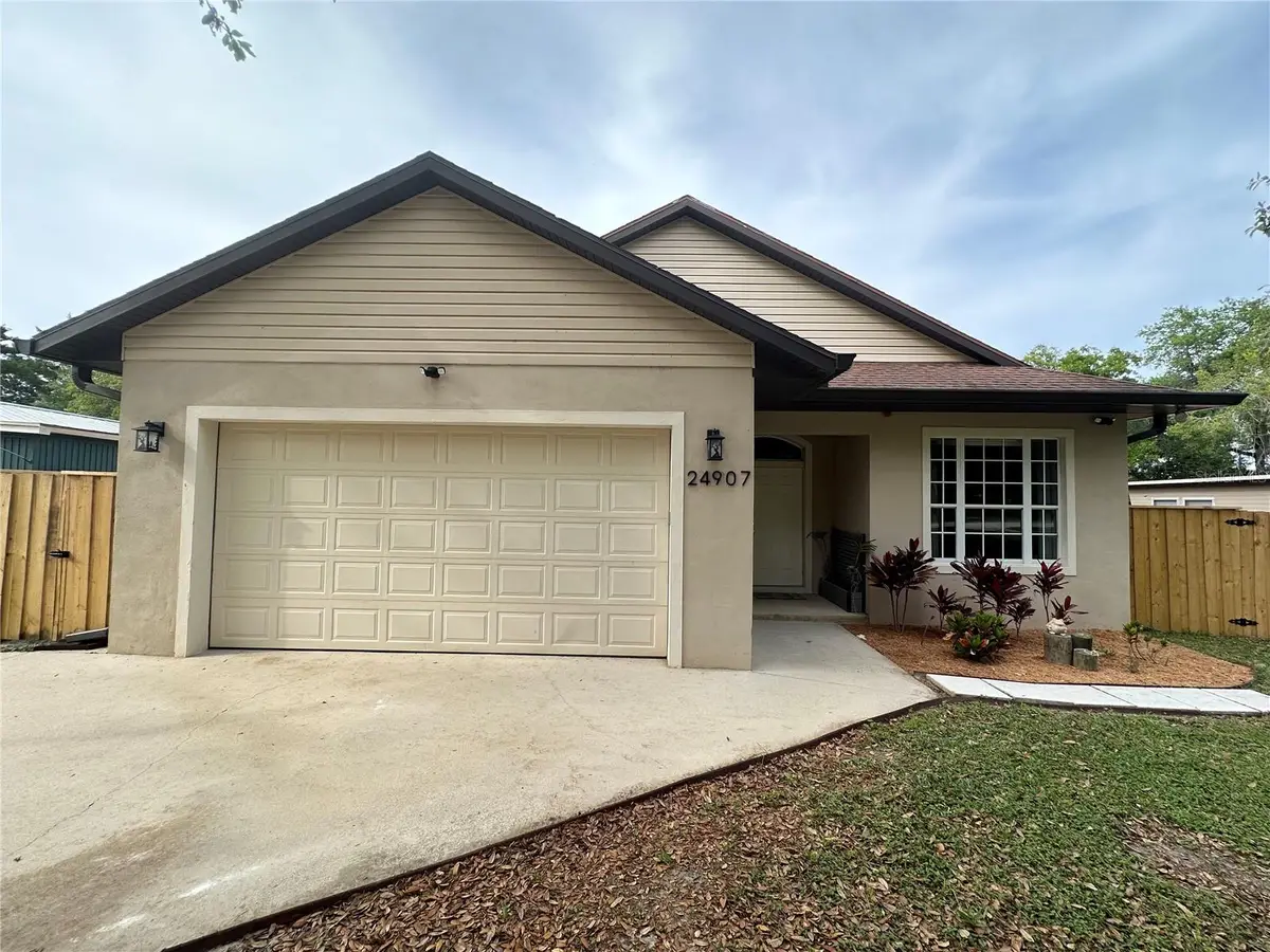 24907 NE 135th Street, Salt Springs, FL 32134 - #1