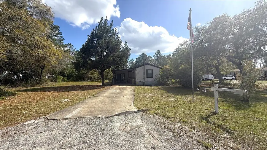 28520 Holly Avenue, Paisley, FL 32767 - #2