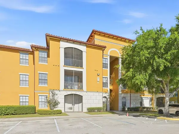 6169 Metrowest Boulevard #305, ORLANDO, FL 32835