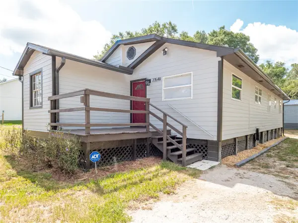 23548 Franklin Avenue, SORRENTO, FL 32776