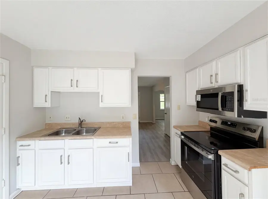 1710 SE 33rd Street, Gainesville, FL 32641 - #2