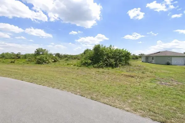 3040 Birwood Circle, LABELLE, FL 33935