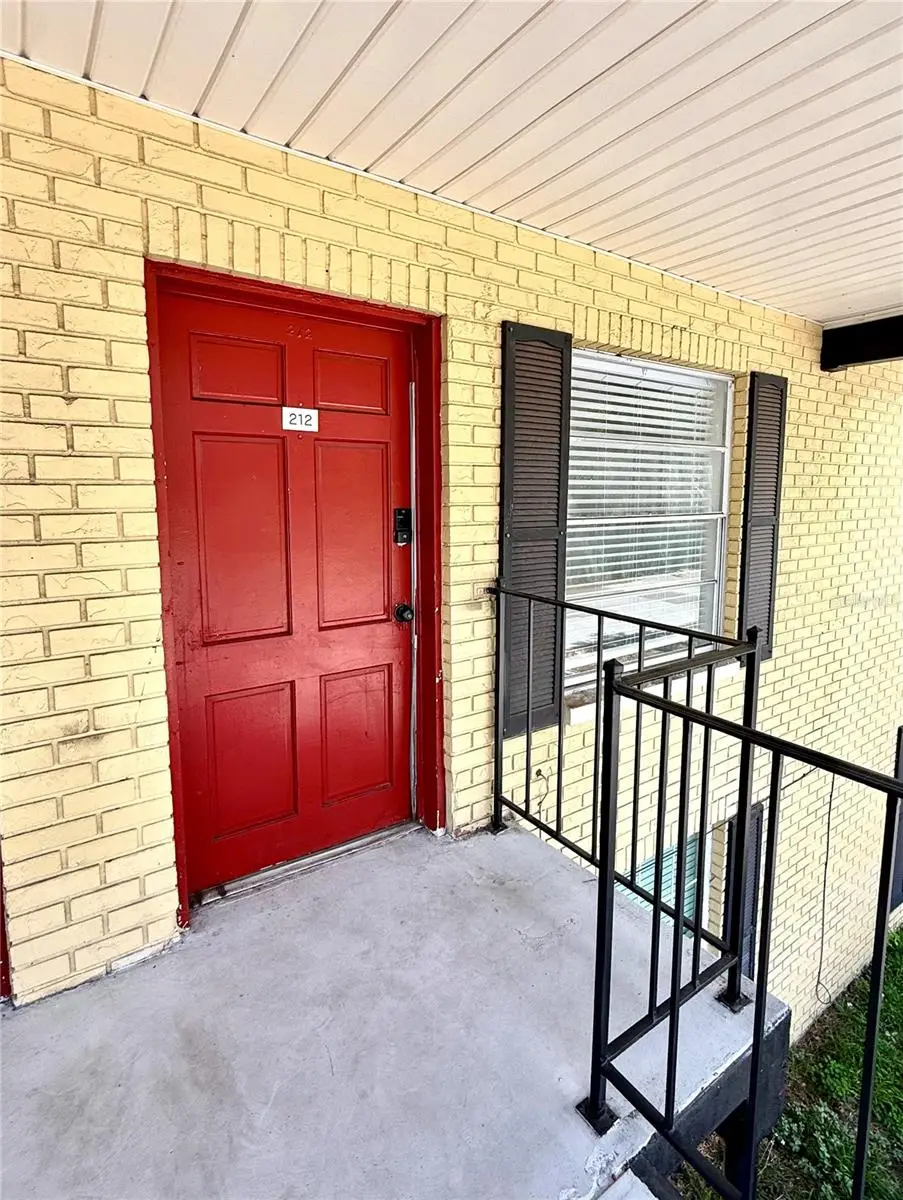 2800 E 113th Avenue #B4, Tampa, FL 33612 - #1