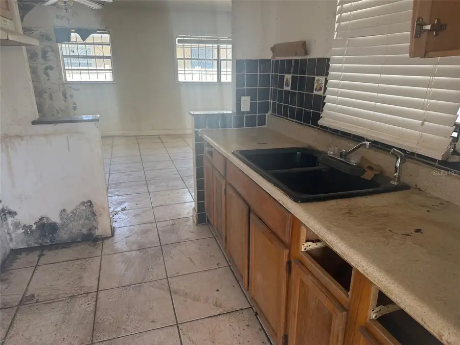 4522 Carter Street, Orlando, FL 32811 - #3