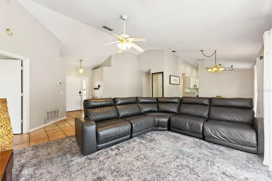 2037 Greystone Trail, Orlando, FL 32818 - #2