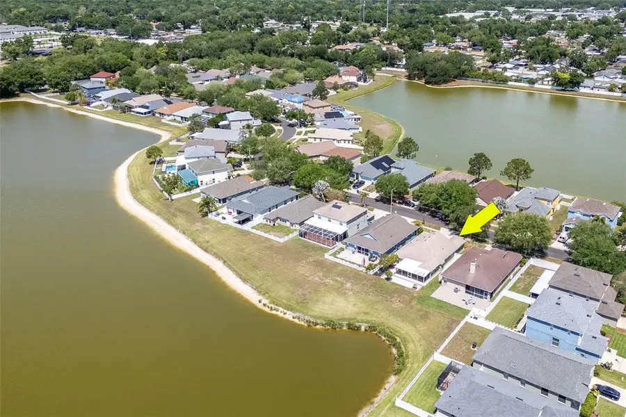 8408 Canterbury Lake Boulevard, Tampa, FL 33619 - #3