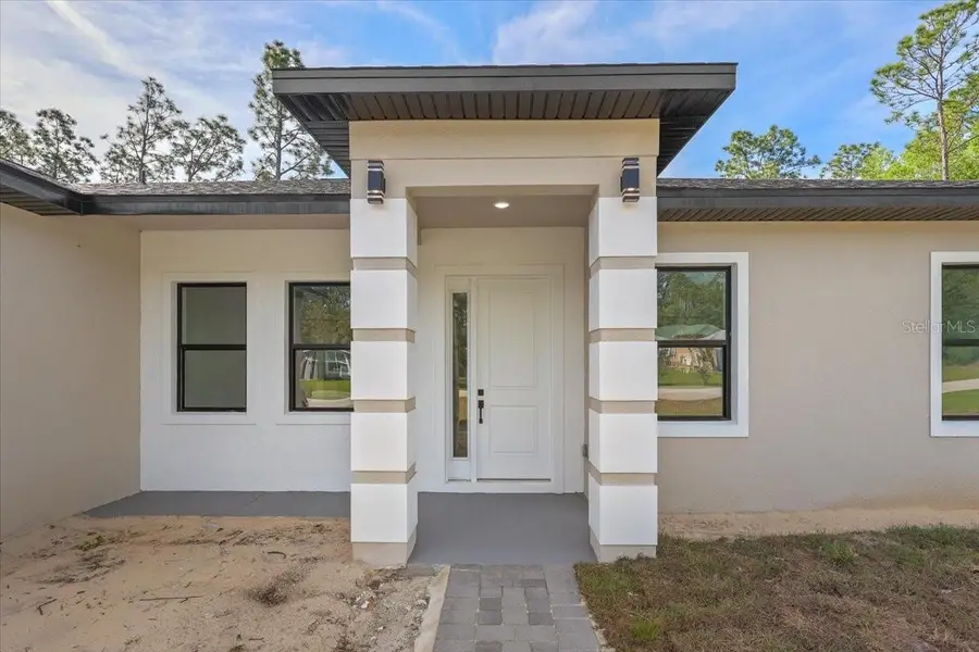 8677 N Circular Way, Citrus Springs, FL 34434 - #2