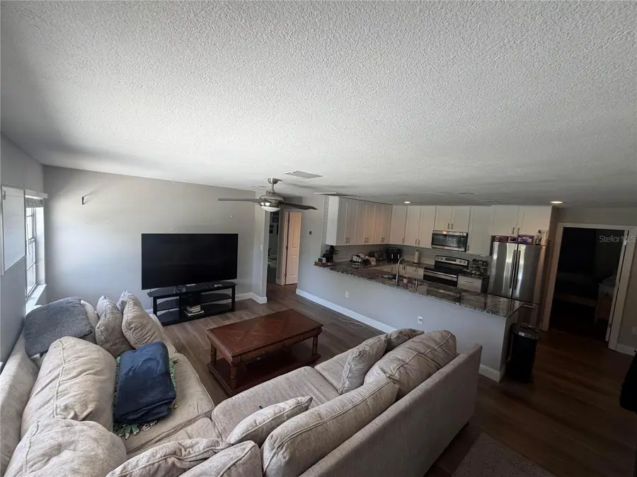 7210 14th Street N, Saint Petersburg, FL 33702 - #2