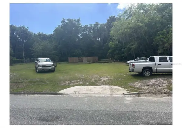 1206 S 12th Street, PALATKA, FL 32177