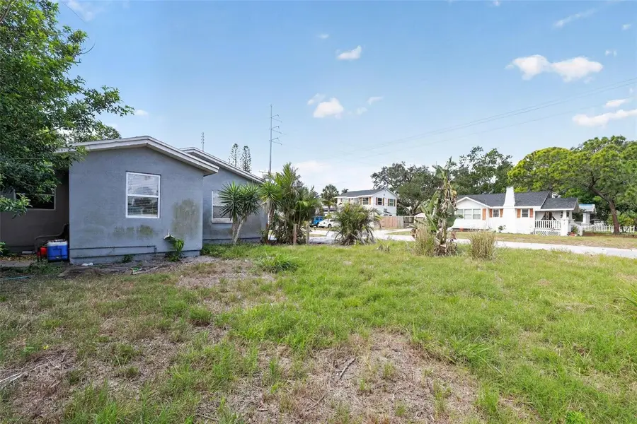 300 52nd Street S, Saint Petersburg, FL 33707 - #3