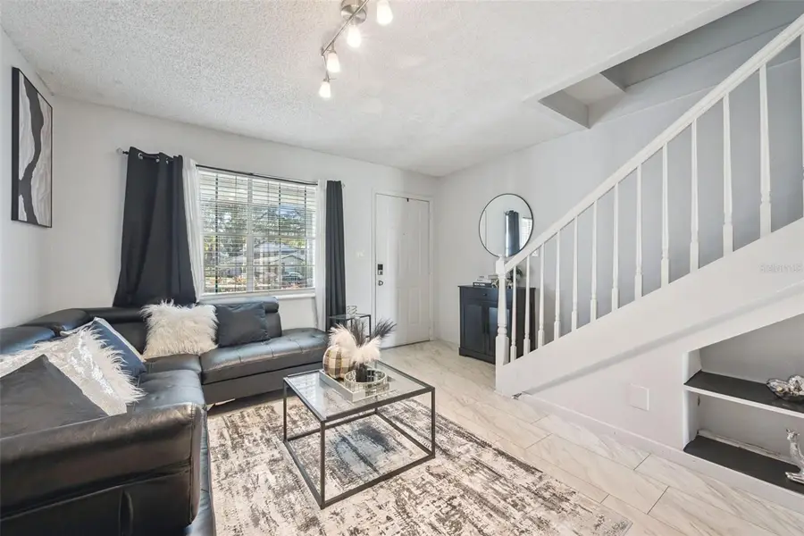 6924 Woodlake #104, Orlando, FL 32810 - #3