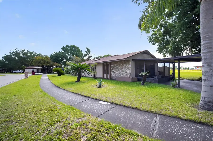 1803 S Wilkins Avenue, Plant City, FL 33563 - #2