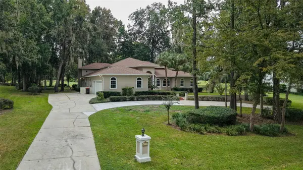 6943 SE 12th Circle, OCALA, FL 34480