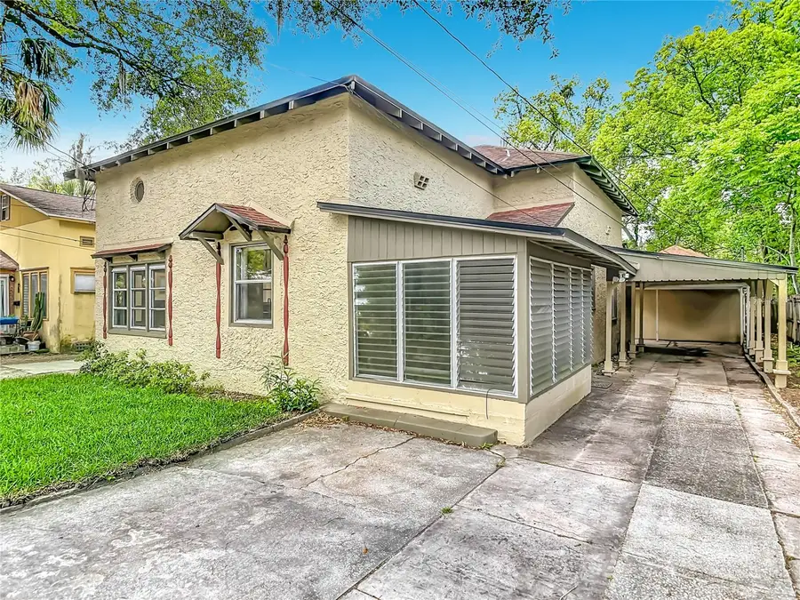 224 S Salisbury Avenue, Deland, FL 32720 - #3