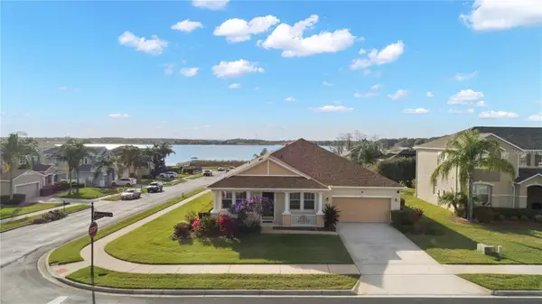 776 Rainfall Drive, WINTER GARDEN, FL 34787