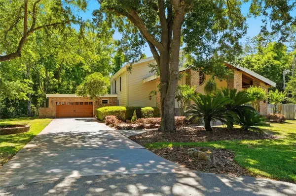 105 Sweet Bay Lane, LONGWOOD, FL 32779