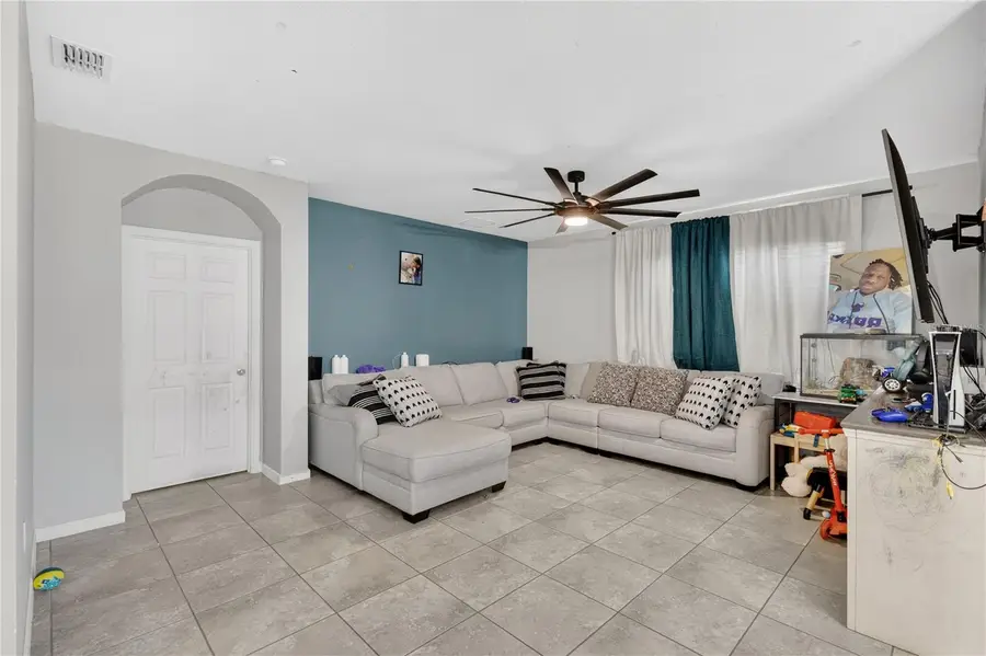 941 Century Avenue Se, Palm Bay, FL 32909 - #3