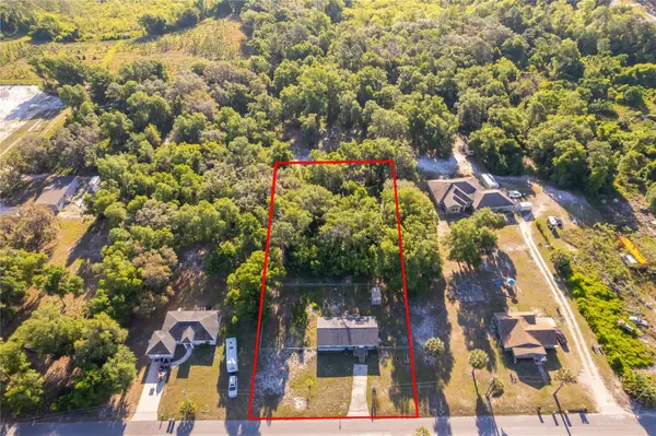 38638 Marshall Street, UMATILLA, FL 32784