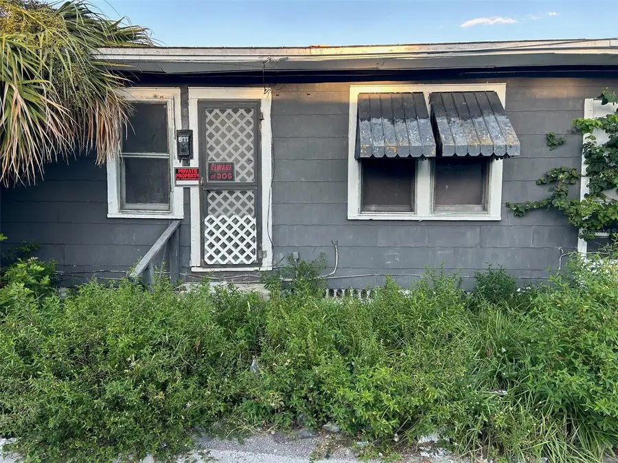 877 22nd Avenue S, Saint Petersburg, FL 33705 - #2