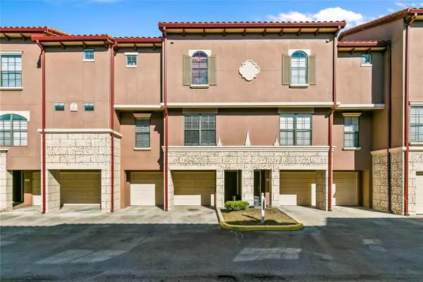 6105 Metrowest Boulevard #105, ORLANDO, FL 32835