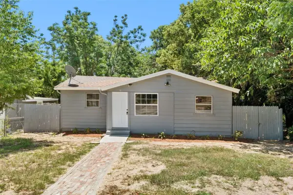 8 W Ella J Gilmore Street, APOPKA, FL 32703