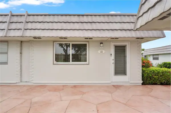 211 Valencia I, DELRAY BEACH, FL 33446