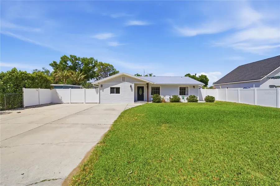1057 Willis Avenue, Sarasota, FL 34232 - #2