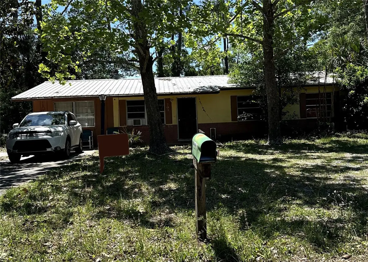 703 N Anderson Street, Bunnell, FL 32110 - #1