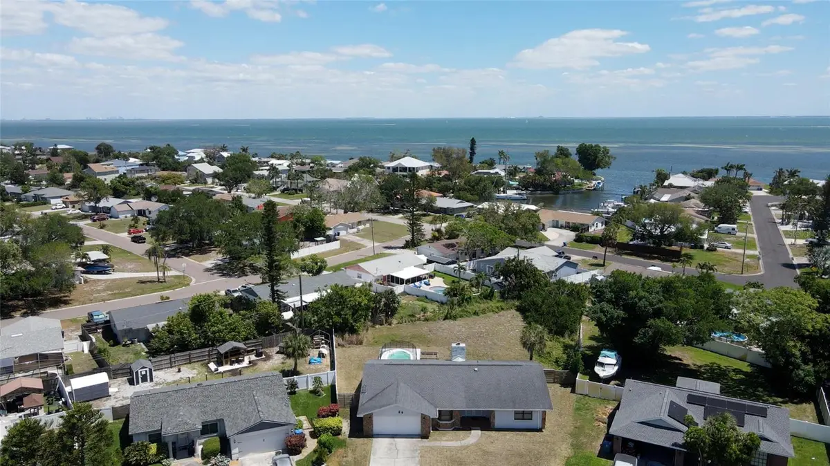 4356 Tarpon Drive Se, Saint Petersburg, FL 33705 - #1