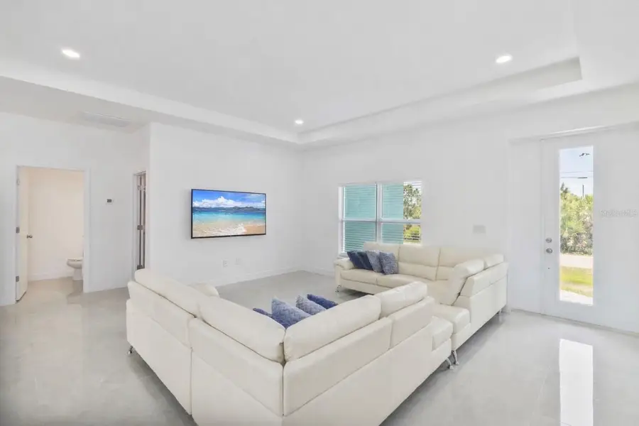 15473 Lakeland Circle, Port Charlotte, FL 33981 - #2