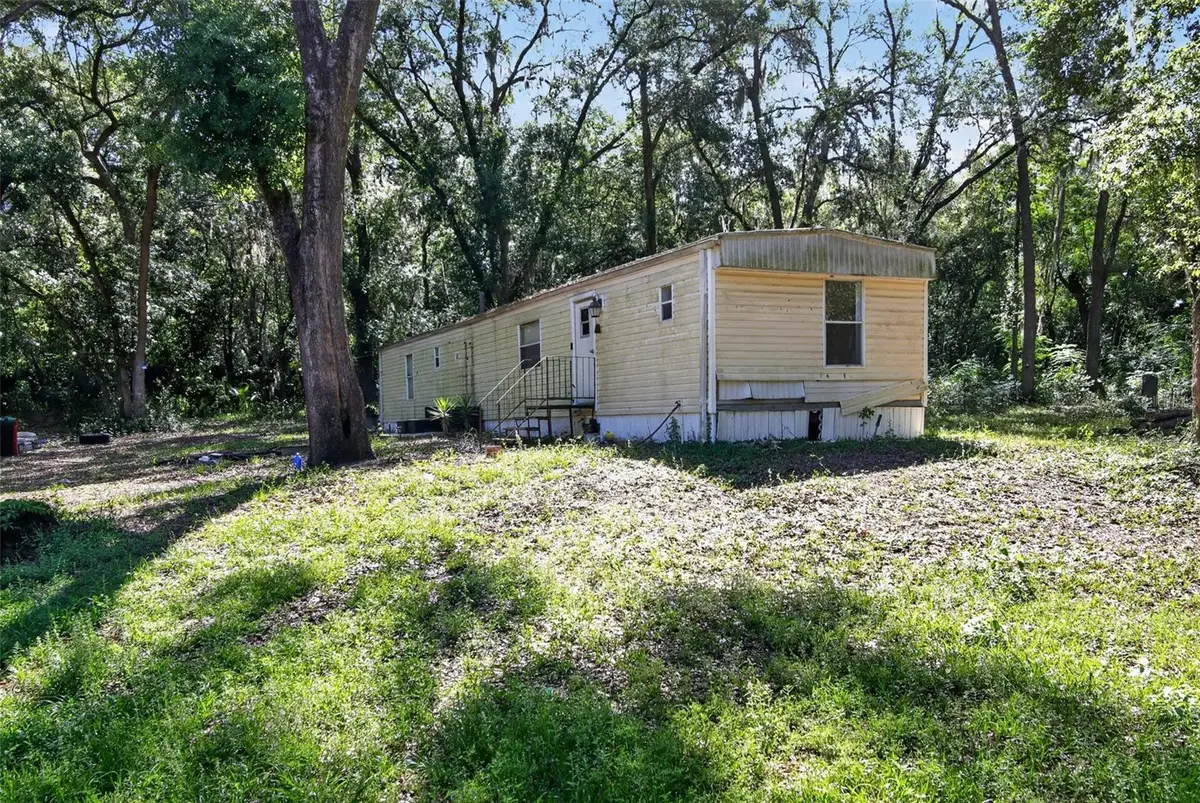 16940 SE 115th Avenue, Weirsdale, FL 32195 - #1